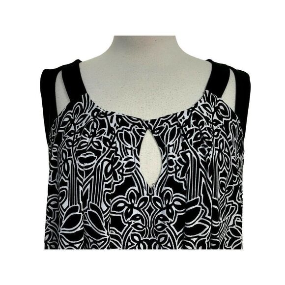 Rafaella Abstract Floral Flowy Dress 3X Black White Pullover Longer Sides NEW - Picture 4 of 8